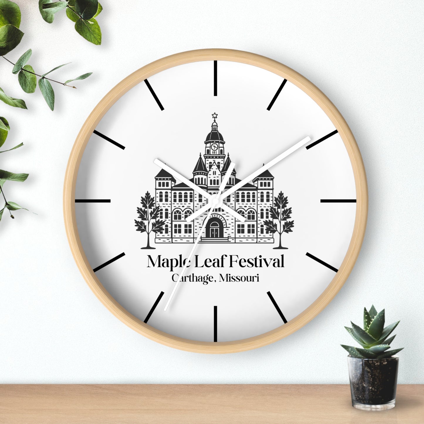 maple leaf festival clock