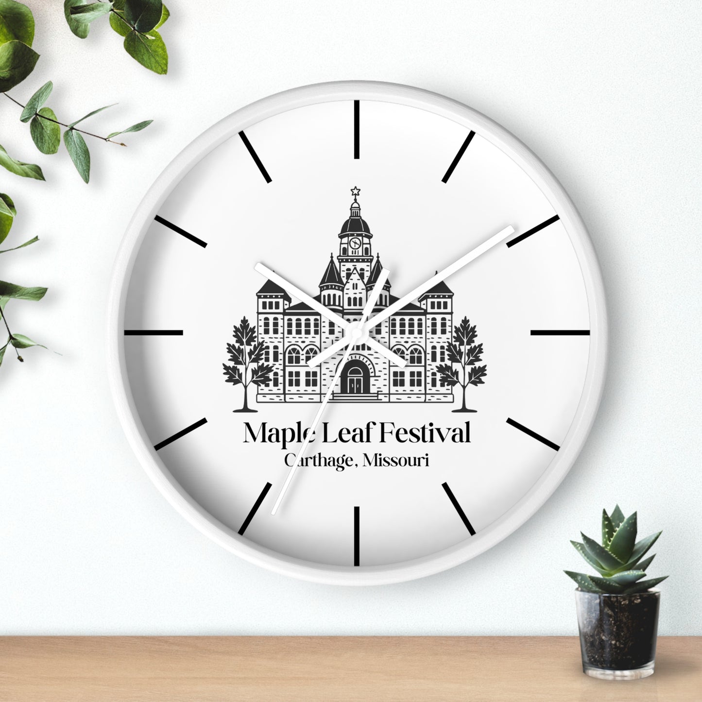maple leaf festival clock
