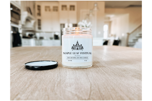 maple leaf festival candle