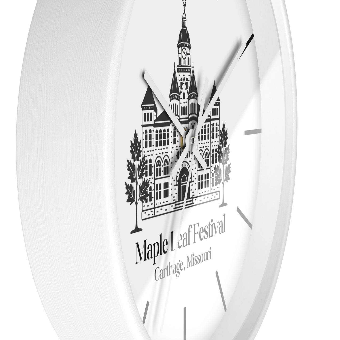 maple leaf festival clock