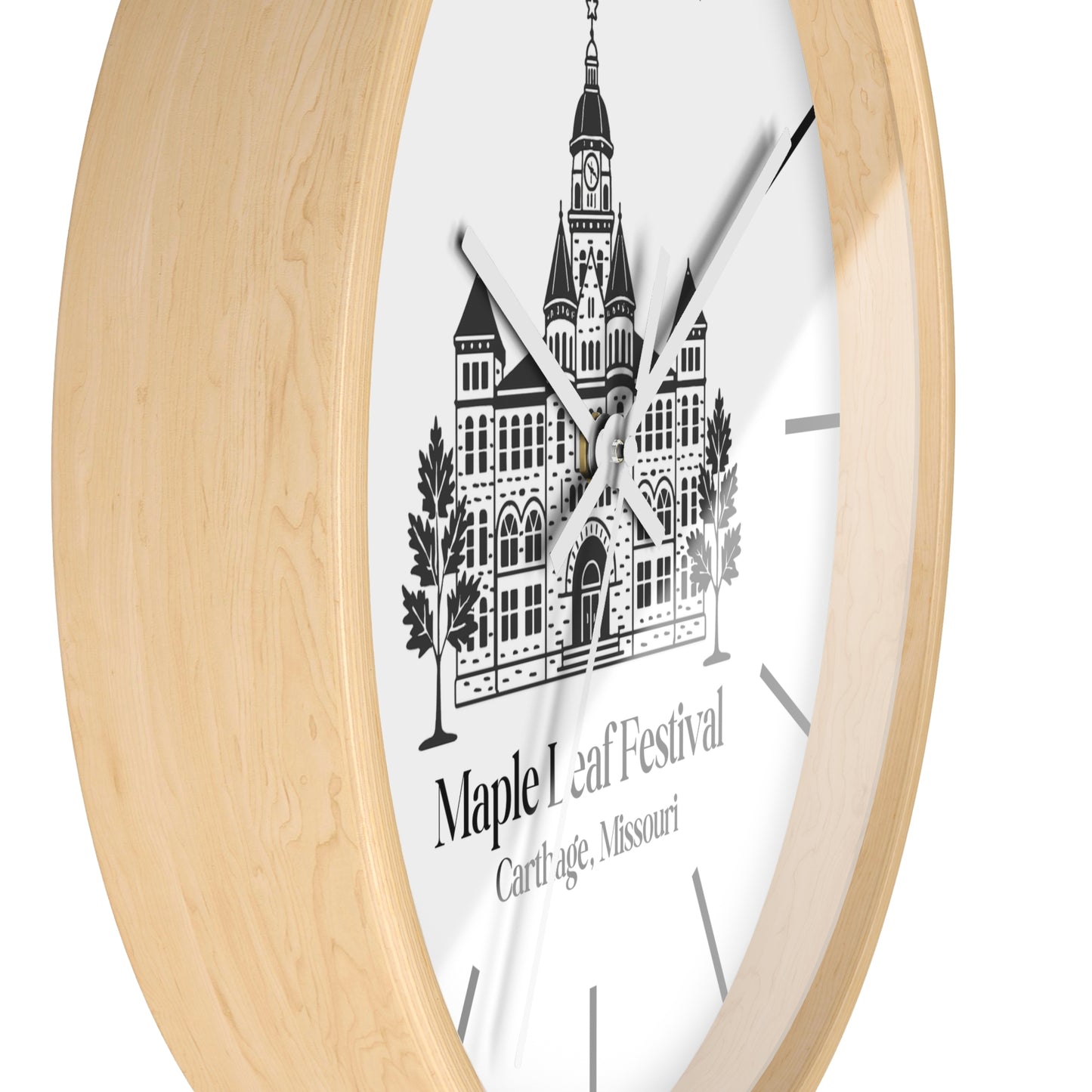 maple leaf festival clock