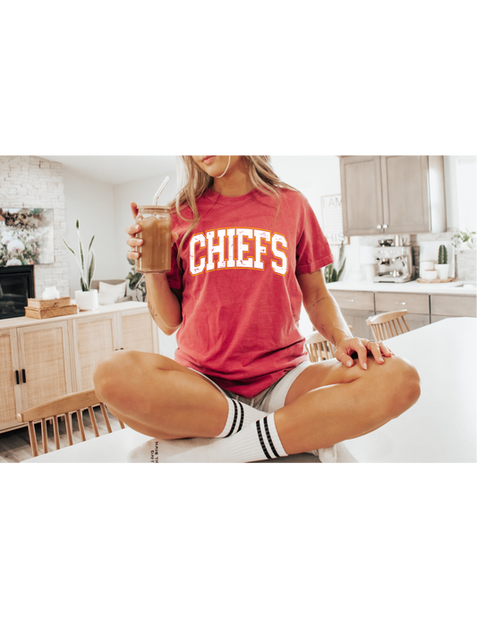 chiefs distressed tee
